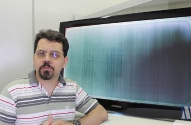 TV LCD Samsung LN40A550 – Tela branca com efeito cortina