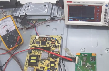 TV LED Philco PH39E53 Leds acendem e apagam